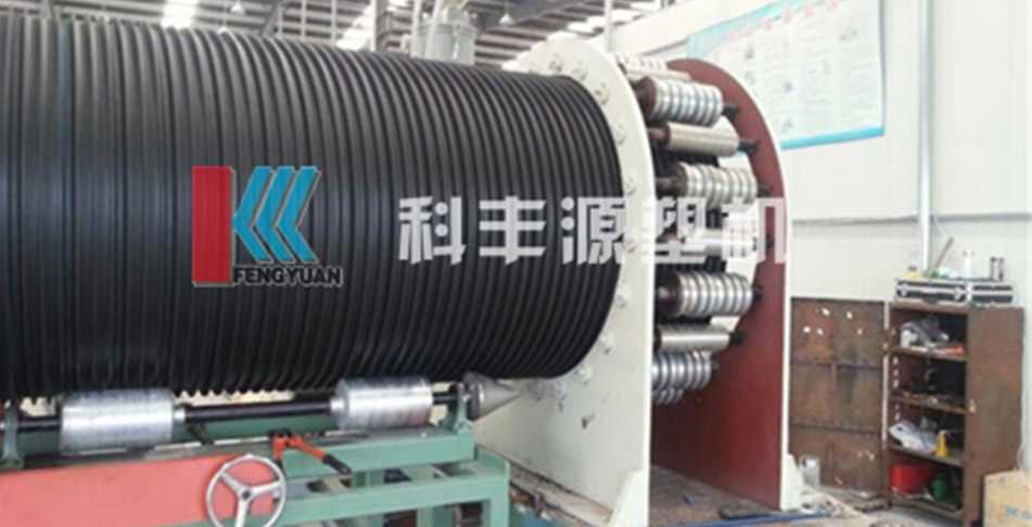 聚乙烯(xi)塑鋼管設備